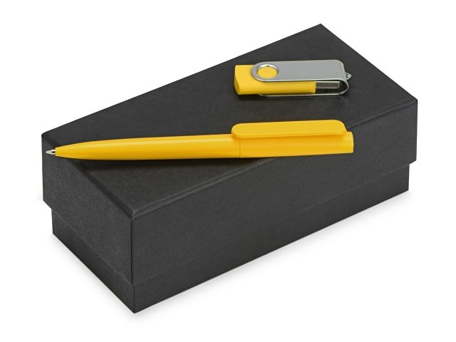 K700303.04 - Подарочный набор Qumbo с ручкой и флешкой