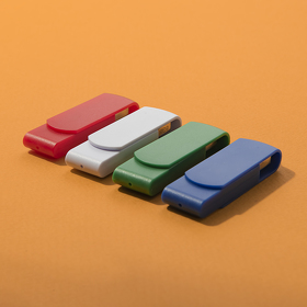 USB flash-карта SWING (16Гб), красный, 6,0х1,8х1,1 см, пластик