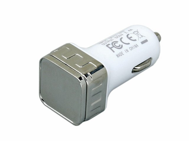 Квадратная автомобильная зарядка на 2 USB-порта (K6024.00)