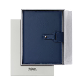 Ежедневник-портфолио Passage, синий, обложка soft touch, недатированный кремовый блок, подарочная коробка