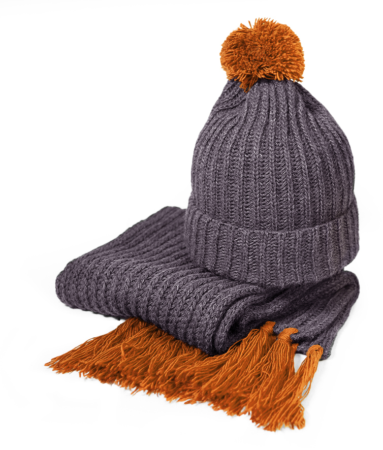 Артикул: H24120/05 — Вязаный комплект шарф и шапка GoSnow, антрацит c фурнитурой, оранжевый, 70% акрил,30% шерсть