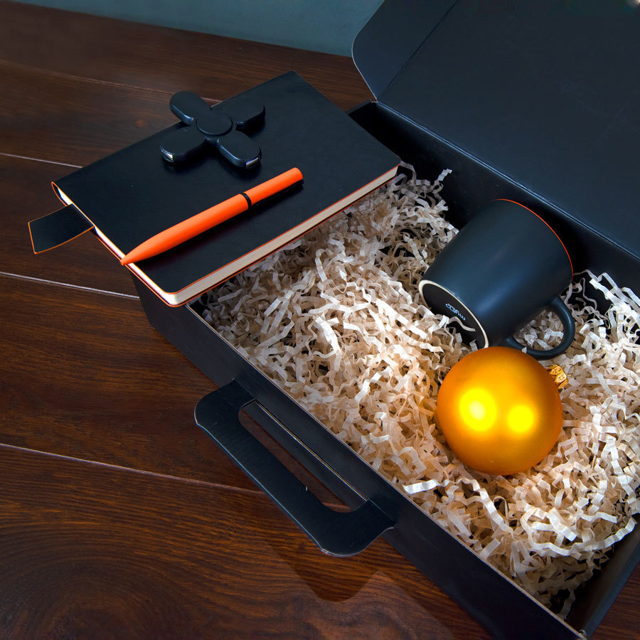 Артикул: H35032/06 — Набор ELEGANTBLOOM: блокнот, ручка, кружка, usb-разветвитель, шар новогодний, оранжевый