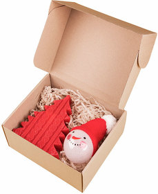 Подарочный набор WINTER SMILE: коробка, игрушка, свеча.