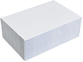 Коробка подарочная "Irish"  складная,  белый,  20*30*11  см,  кашированный картон, тиснение (H20410/01)