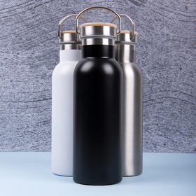 Бутылка для воды DISTILLER, 500мл. черный, нержавеющая сталь, бамбук