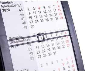 Календарь настольный на 2 года; черный; 18х11 см; пластик; тампопечать, шелкография