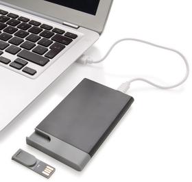 Зарядное устройство с USB–флешкой на 8 ГБ, 2500 mAh, черный