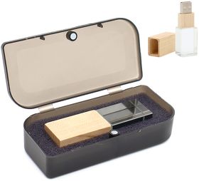 Флешка Кристал Bamboo 16 Гб в футляре, светло-коричневый (R3017.11.02)
