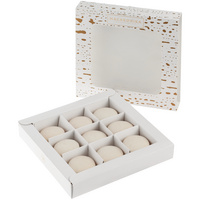 Набор из 9 пирожных макарон, в коробке с окошком (P75014.00)